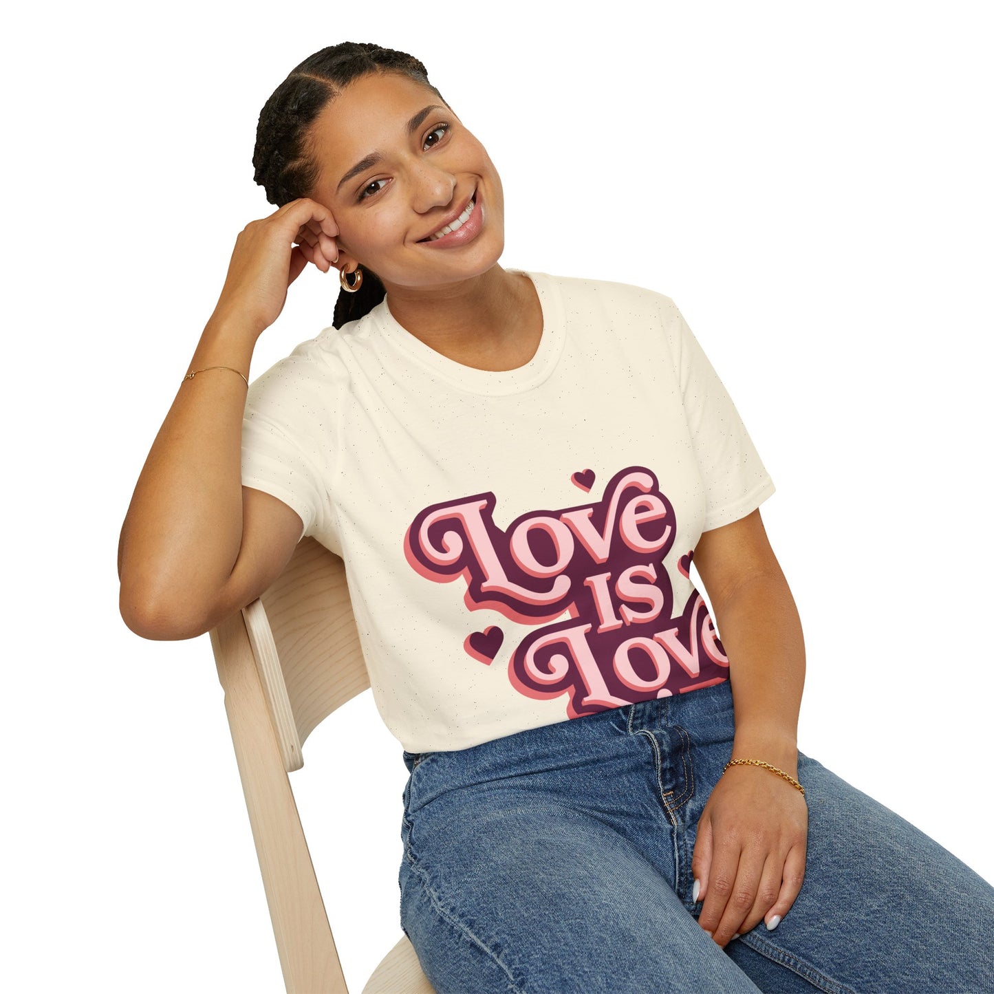 Love is Love T-Shirt Women